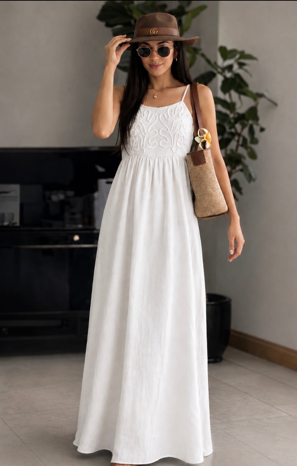 Vestido Largo de Hilo Bordado sin Tirantes