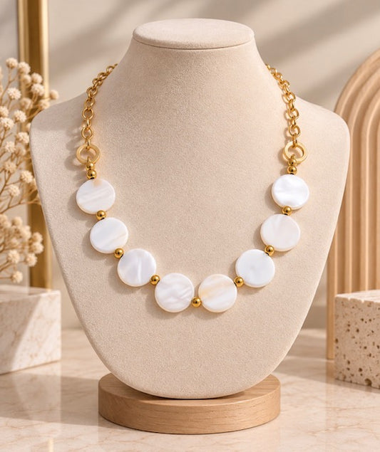 SEASHELL NECKLACE